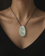 Breathing, on the neck
