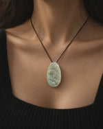 Breathing, on the neck